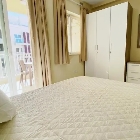 Vista Point - Cast Renting *