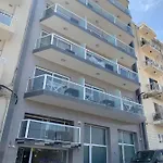Vista Point - Cast Renting アパート ムサイダ