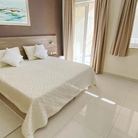 Vista Point - Cast Renting * Msida