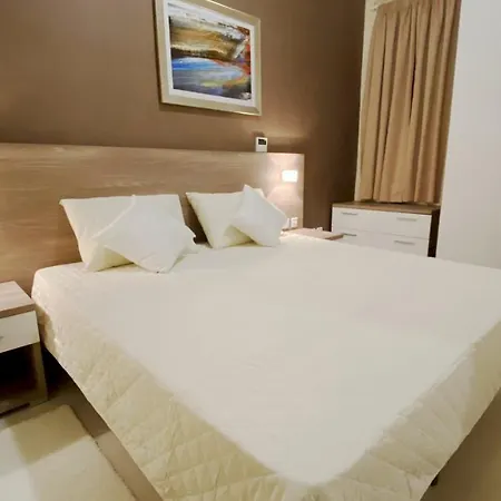 Vista Point - Cast Renting *