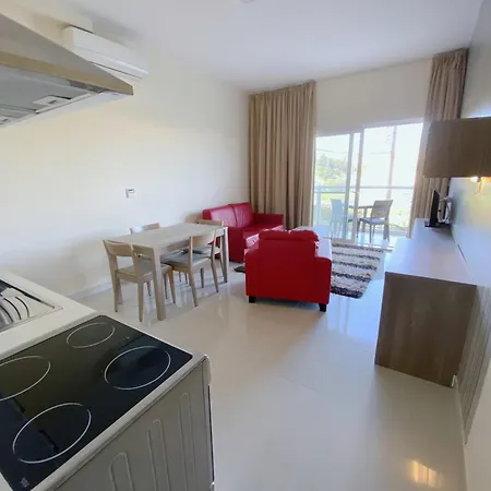 Vista Point - Cast Renting